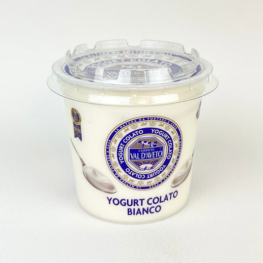 Yogurt colato bianco